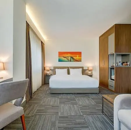 Plus Suit Atasehir Otel